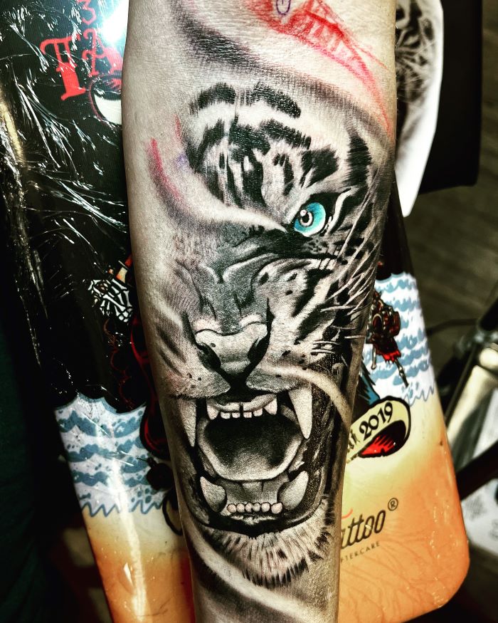 Atelier 22 Tatouages Realistes Draguignan 7Sebastien Molgat 1